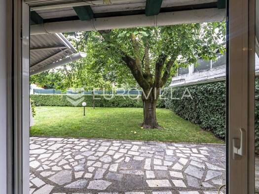 Einfamilienhaus zum Kauf 550.000 € 6 Zimmer 185 m² Centar Varaždin 42000
