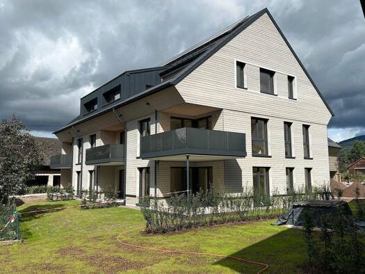 Wohnung zum Kauf - Neubau provisionsfrei 627.900 € 3 Zimmer 75,4 m² 1. Geschoss frei ab sofort Bundesstraße 27 Zarten Kirchzarten 79199