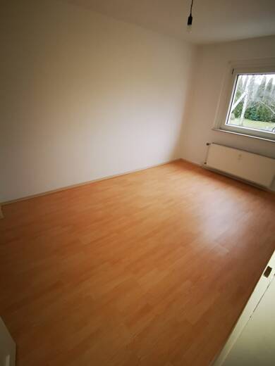 Wohnung zur Miete 199 € 2 Zimmer 35 m² 1. Geschoss frei ab sofort Rudolf-Breitscheid-Str. 7a Regis-Breitingen Regis-Breitingen 04565