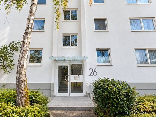Wohnung zur Miete 711 € 1 Zimmer 45 m² 2. Geschoss frei ab sofort Hausen Frankfurt am Main 60488