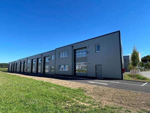 Lagerhalle zur Miete 1.250 € 109,9 m² Lagerfläche Regau 4844