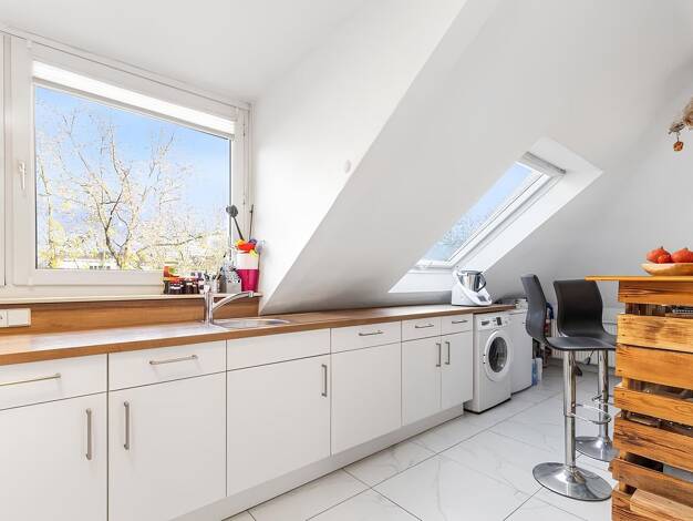 Wohnung zum Kauf 225.000 € 3,5 Zimmer 72 m² 4. Geschoss Südstadt Pforzheim 75175