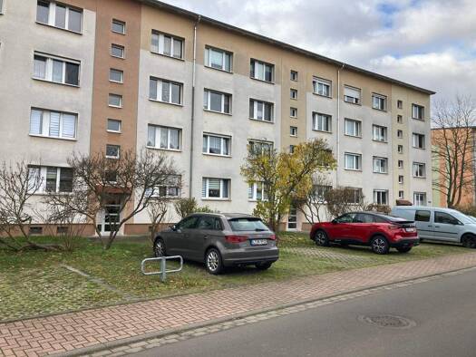 Wohnung zum Kauf 82.500 € 2 Zimmer 46,6 m² Zwenkau 04442