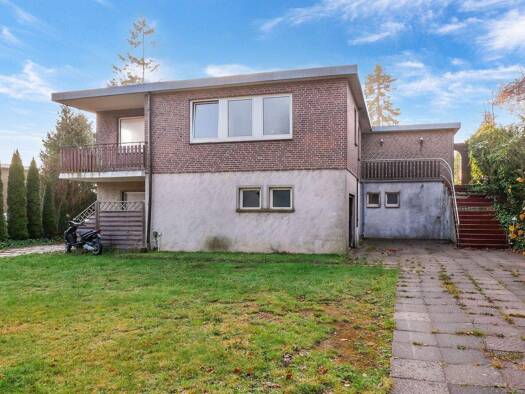 Einfamilienhaus zum Kauf 375.000 € 7 Zimmer 185,2 m² 1.074 m² Grundstück Flintbek / Voorde 24220