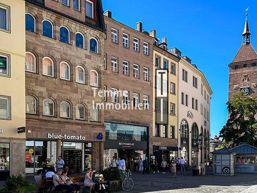 Wohn- und Geschäftshaus zum Kauf als Kapitalanlage geeignet 4.500.000 € 1.141 m² 310 m² Grundstück teilbar ab 1.141 m² Lorenz Nürnberg 90402