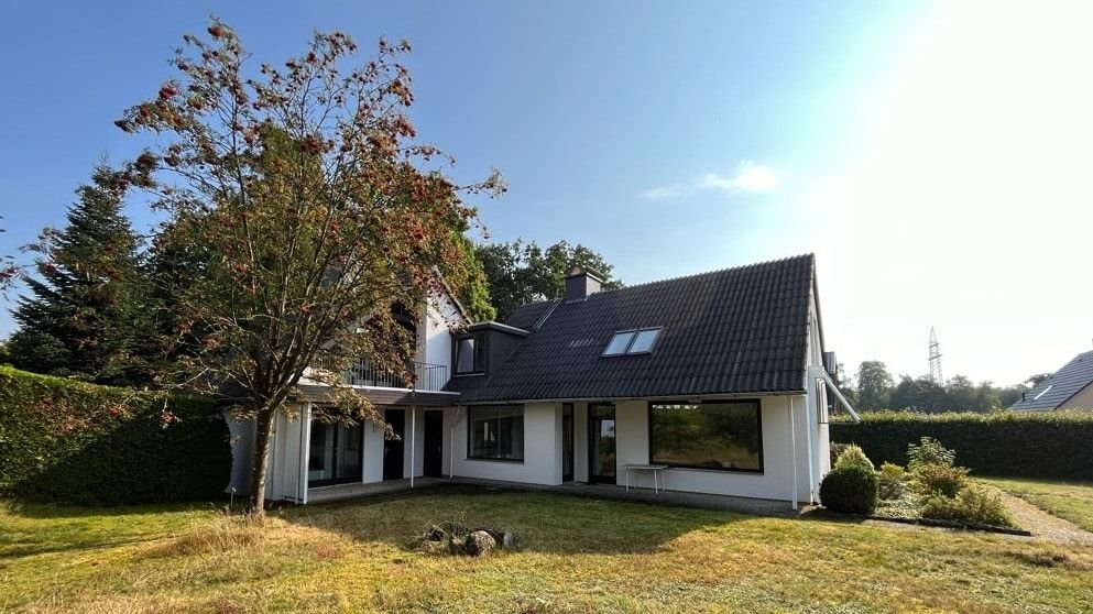 Einfamilienhaus zum Kauf 289.000 € 6 Zimmer 155 m²<br/>Wohnfläche 1.622 m²<br/>Grundstück Hötzingen Soltau, Harber 29614