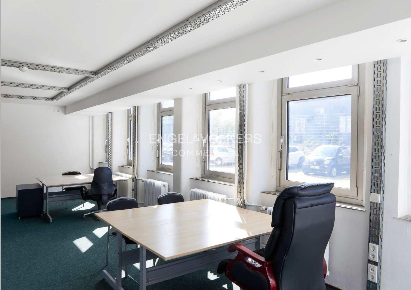 Büro-/Praxisfläche zur Miete 15 € 232 m²<br/>Bürofläche ab 232 m²<br/>Teilbarkeit Neukölln Berlin 12057