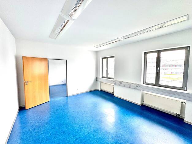 Büro-/Praxisfläche zur Miete 1.550 € 6 Zimmer Kaiserslautern 67655