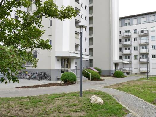 Wohnung zur Miete 463 € 1 Zimmer 47,6 m² 4. Geschoss frei ab 01.01.2027 Isarstraße 8 Reinhausen Regensburg 93057