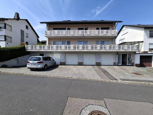 Mehrfamilienhaus zum Kauf provisionsfrei 399.000 € 10 Zimmer 329 m² 550 m² Grundstück Dellhofen Oberwesel 55430