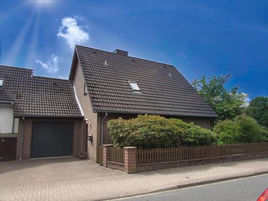Einfamilienhaus zum Kauf 265.000 € 4 Zimmer 108,3 m² 337 m² Grundstück Soltau Soltau 29614