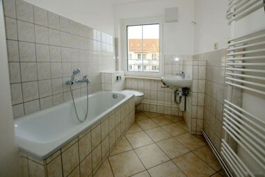 Wohnung zur Miete 302,88 € 3 Zimmer 63,1 m² 3. Geschoss Forststraße 67 Bahnhofsvorstadt Plauen 08523