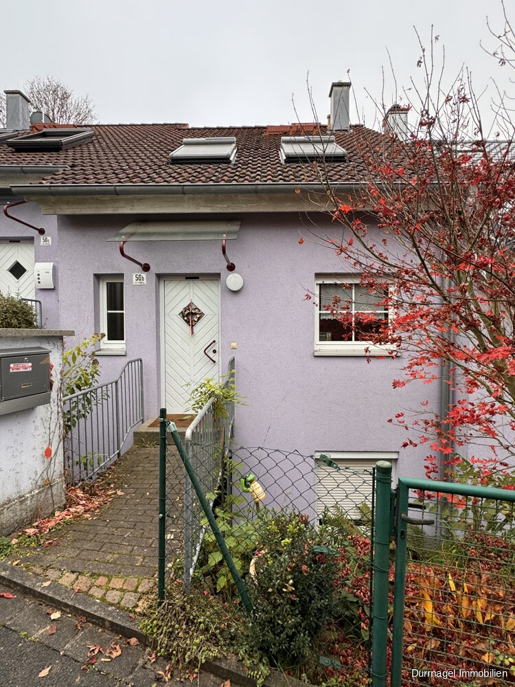 Reihenmittelhaus zum Kauf 369.000 € 4 Zimmer 114 m²<br/>Wohnfläche 127 m²<br/>Grundstück Winterhausen 97286