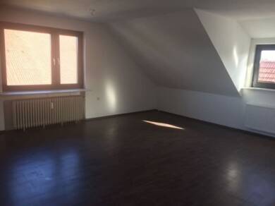 Wohnung zur Miete 475 € 3 Zimmer 95 m² Dachgeschoss Obere Str. Jühnde Jühnde 37127