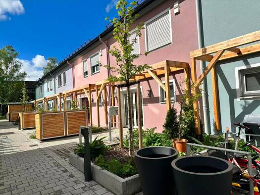 Reihenhaus zur Miete 2.580 € 5 Zimmer 129 m² frei ab sofort Jahnstraße Hochbrück Garching bei München 85748