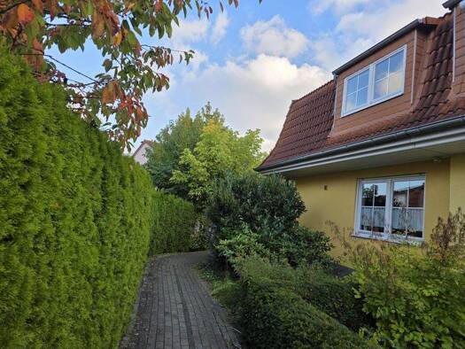 Doppelhaushälfte zum Kauf 399.000 € 4 Zimmer 106 m² 250 m² Grundstück Harleshausen Kassel 34128