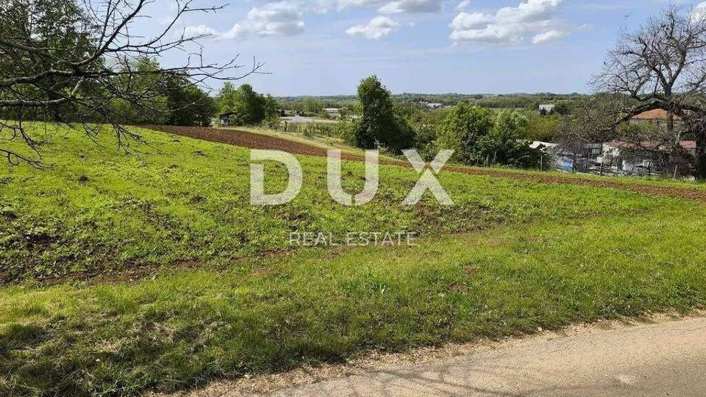 Land-/Forstwirtschaft zum Kauf 179.999 € Pazin