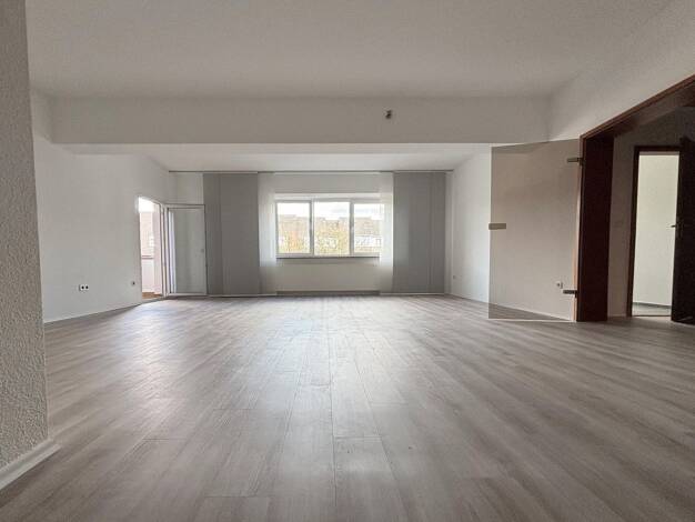 Wohnung zur Miete 1.150 € 3 Zimmer 115 m² 2. Geschoss Braunschweig Braunschweig 38104