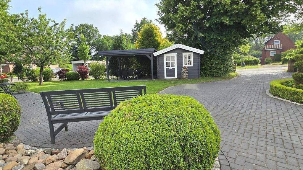 Studio zum Kauf provisionsfrei 17 € 1 Zimmer frei ab sofort Stade 21680