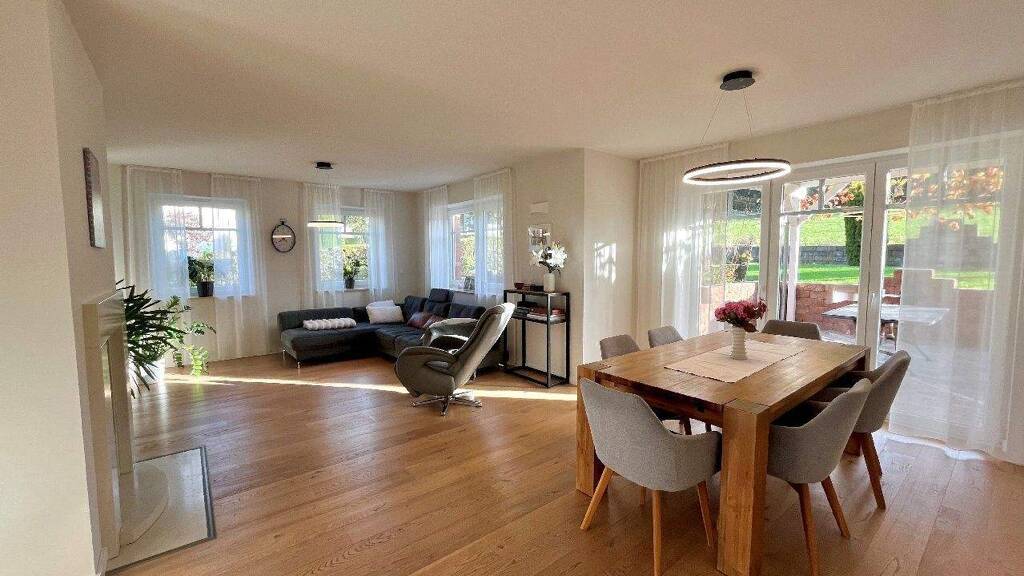 Einfamilienhaus zum Kauf 685.000 € 7 Zimmer 190 m² 693 m² Grundstück frei ab 01.04.2027 Meinolfusstraße 11 Niederntudorf Padeborn 33100