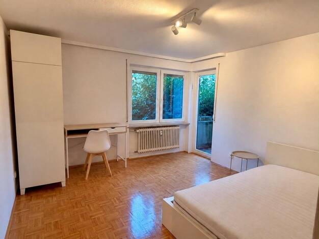 Wohnung zur Miete 450 € 2 Zimmer 62,6 m² EG Benzstraße 20 Kasernenviertel Regensburg 93053