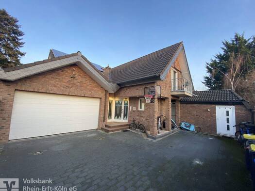 Einfamilienhaus zum Kauf 739.000 € 7 Zimmer 211,5 m² 641 m² Grundstück frei ab sofort Keldenich Wesseling 50389