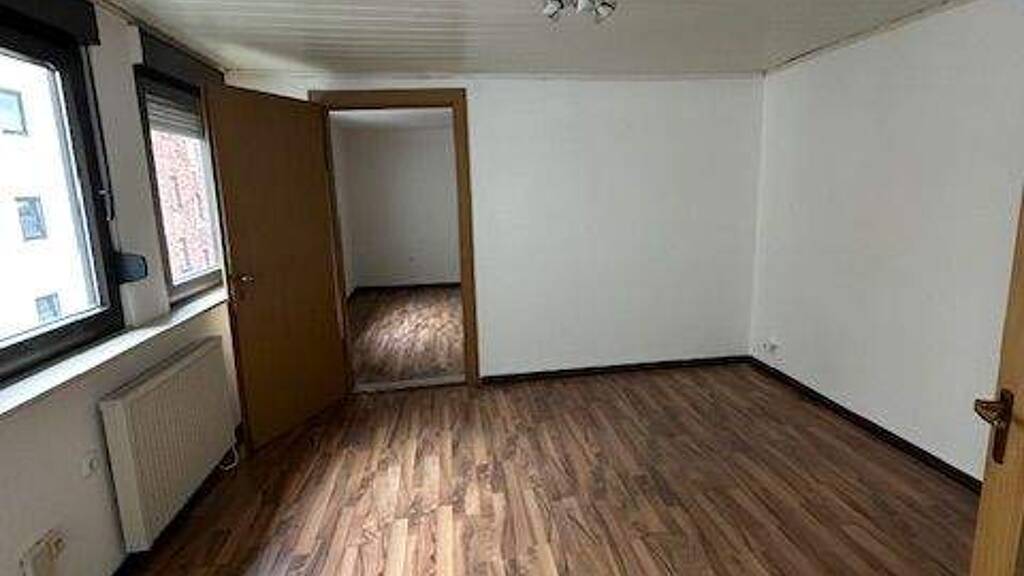 Büro zur Miete 450 € 4 Zimmer 80 m² Bürofläche Gugelstraße Gibitzenhof Nürnberg 90459