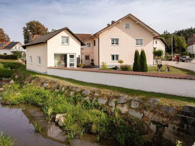 Mehrfamilienhaus zum Kauf provisionsfrei 540.000 € 11 Zimmer 290 m² 930 m² Grundstück Haselbach Tiefenbach 94113