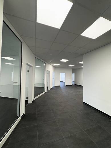 Bürokomplex zur Miete provisionsfrei 3.870 € 9 Zimmer 387 m² Bürofläche Ochshäuser Str. 9 Forstfeld Kassel 34123