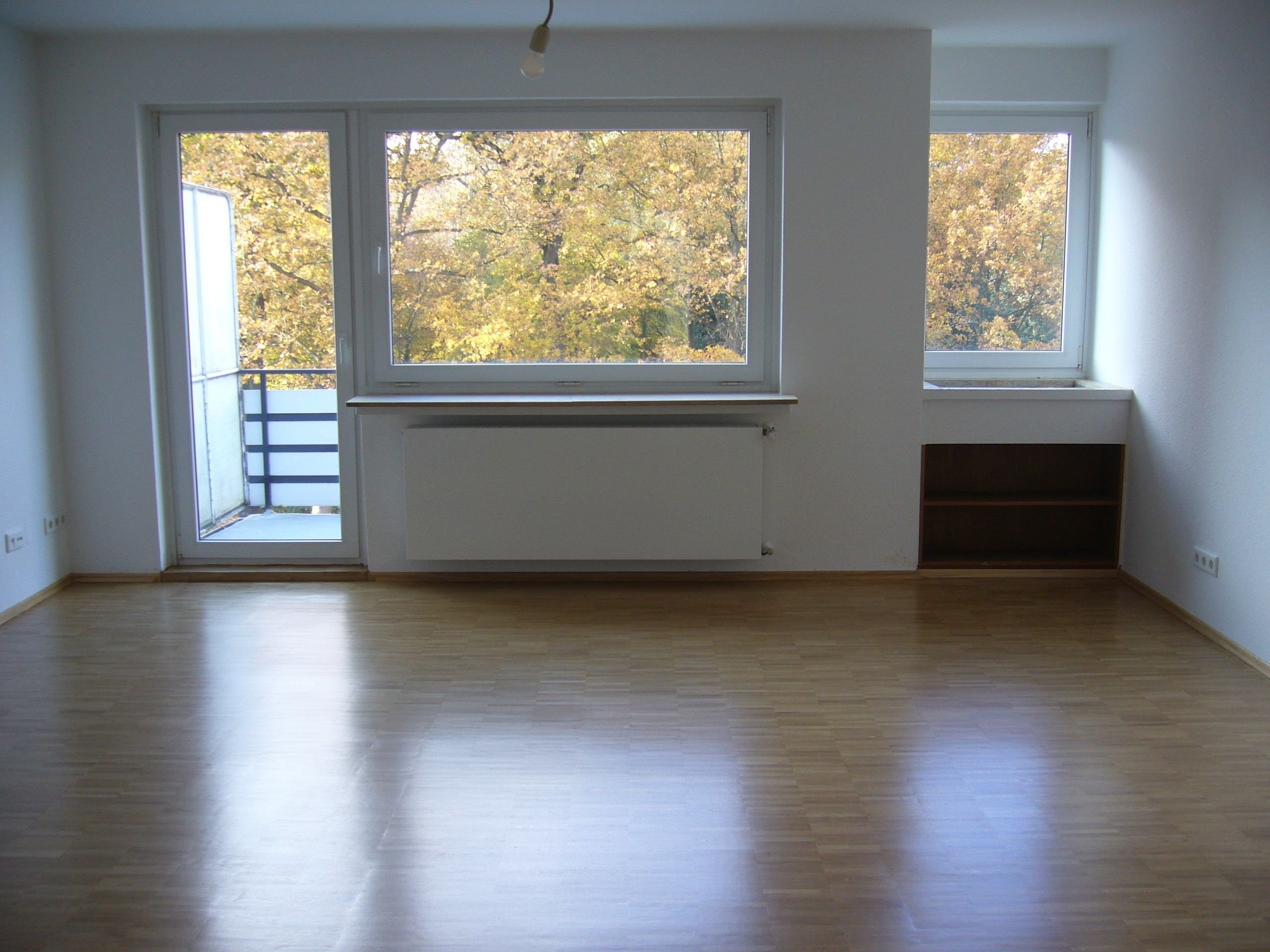 Wohnung zur Miete 900 € 2 Zimmer 75 m²<br/>Wohnfläche 3.<br/>Geschoss Parkallee Neu-Schwachhausen Bremen 28213