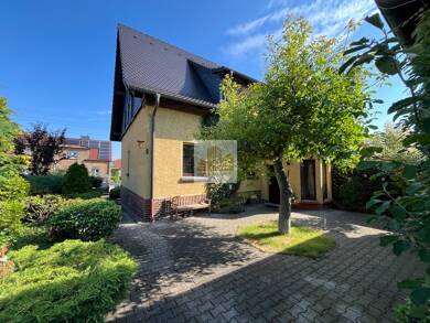 Mehrfamilienhaus zum Kauf 450.000 € 6 Zimmer 154 m² 728 m² Grundstück Wolfen Wolfen 06766