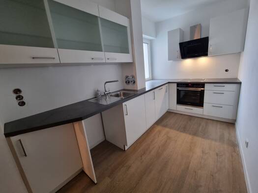 Wohnung zur Miete 820 € 2 Zimmer 56 m² Geschoss 1/8 frei ab sofort Grenzdamm 6 Pinneberg 25421