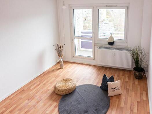 Wohnung zur Miete 249 € 2 Zimmer 41,2 m² 3. Geschoss Marie-Tilch-Str. 22 Hutholz Chemnitz 09123