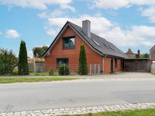 Mehrfamilienhaus zum Kauf provisionsfrei 354.900 € 5 Zimmer 135 m² 260 m² Grundstück Landkirchen Fehmarn / Landkirchen auf Fehmarn 23769