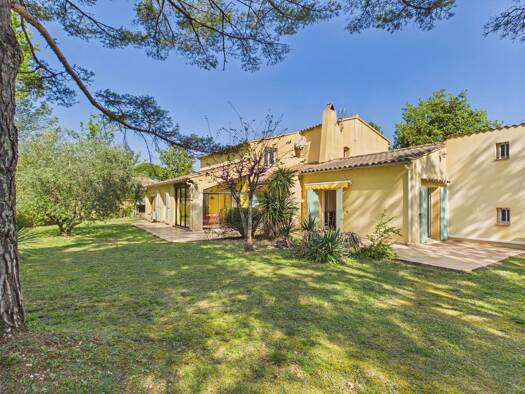 Einfamilienhaus zum Kauf 885.000 € 5 Zimmer 200 m² 4.272 m² Grundstück Callian 83440
