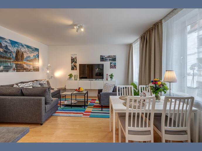 Wohnung zur Miete 1.680 € 2 Zimmer 50 m²<br/>Wohnfläche 16.12.2024<br/>Verfügbarkeit Lehel München 80538