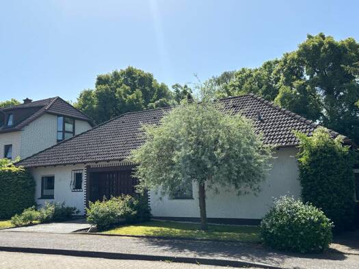 Bungalow zum Kauf 350.000 € 5 Zimmer 154 m² 868 m² Grundstück frei ab sofort Kleinendorf Rahden 32369