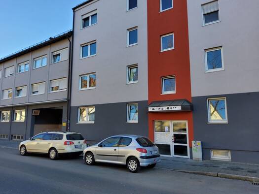Wohnung zur Miete 1.200 € 3 Zimmer 80 m² Geschoss EG/5 frei ab sofort Kaiserstraße 120 Südstadt Fürth 90763