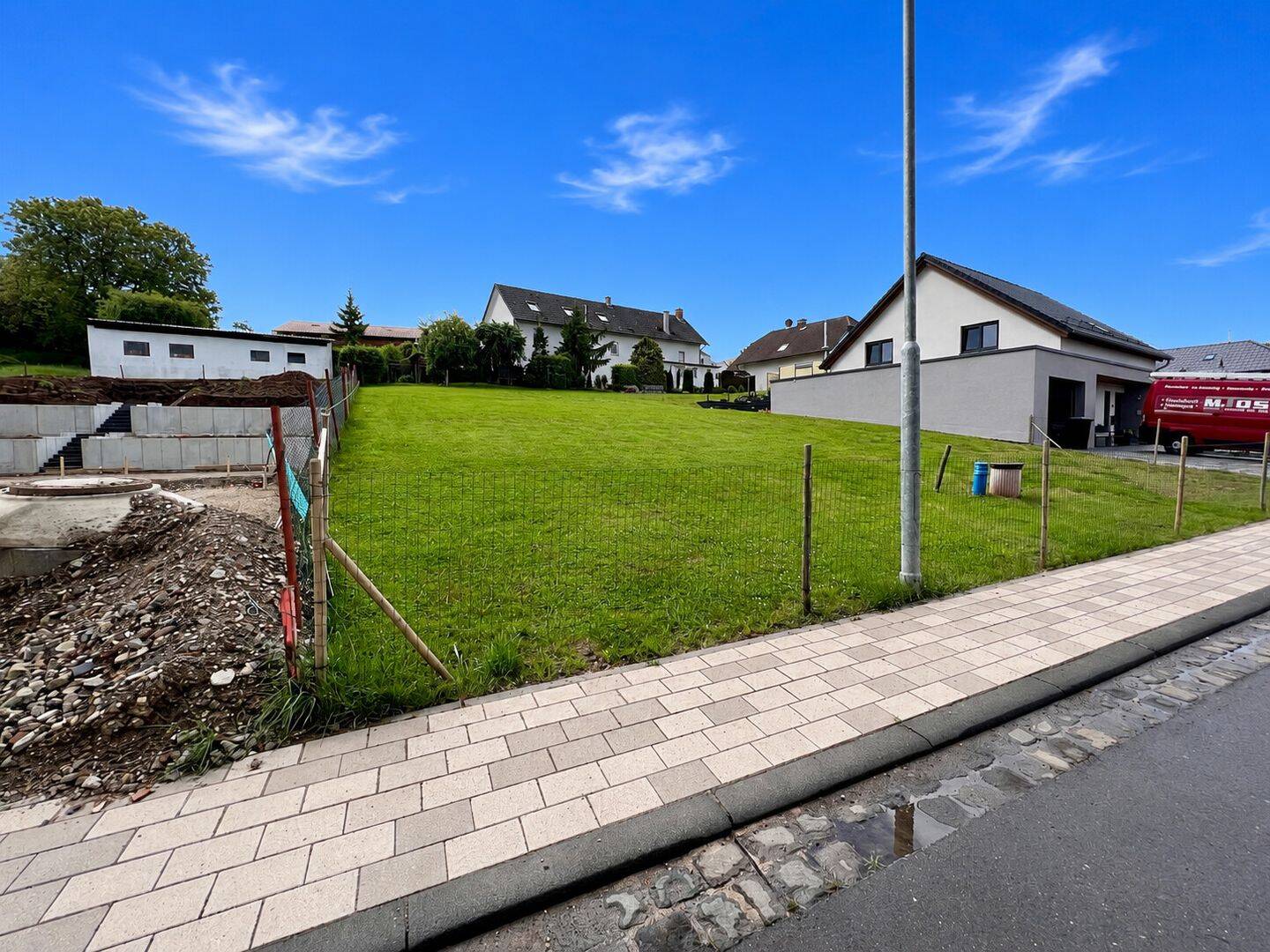 Einfamilienhaus zum Kauf - Mehr