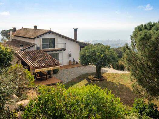 Einfamilienhaus zum Kauf provisionsfrei 1.390.000 € 6 Zimmer 360 m² 5.137 m² Grundstück Mataro 08304