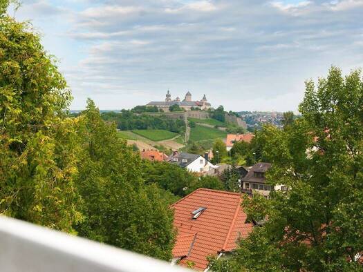 Wohnung zum Kauf provisionsfrei 449.000 € 3 Zimmer 82 m² Geschoss 2/3 frei ab sofort Höchberg 97204