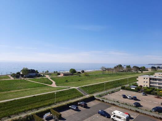 Wohnung zum Kauf provisionsfrei 275.000 € 2 Zimmer 44 m² Geschoss 5/6 Grömitz 23743