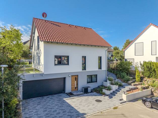 Einfamilienhaus zum Kauf 985.000 € 5,5 Zimmer 161,2 m² 553 m² Grundstück Sersheim 74372