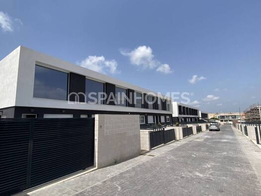 Haus zum Kauf 276.000 € 2 Zimmer 70 m² 65 m² Grundstück Alicante 03130