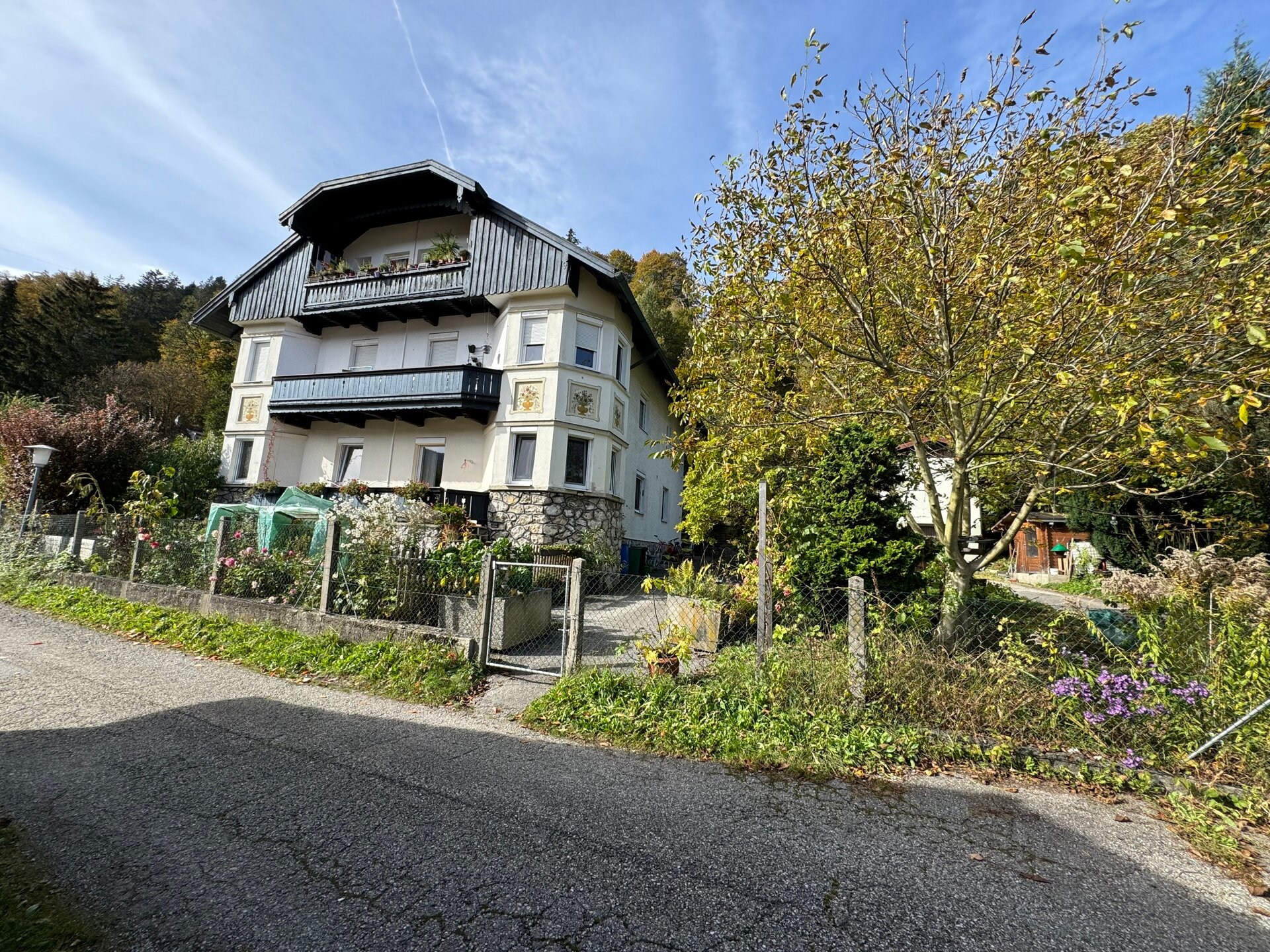 Mehrfamilienhaus zum Kauf 1.585.000 € 13,5 Zimmer 364 m²<br/>Wohnfläche 1.527 m²<br/>Grundstück Kiefersfelden 83088