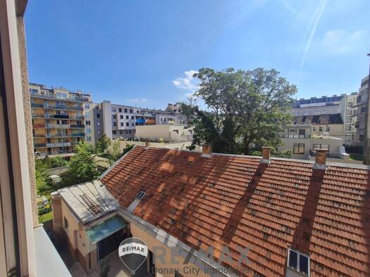 Wohnung zur Miete 969 € 3 Zimmer 90 m² 3. Geschoss Wien 1100