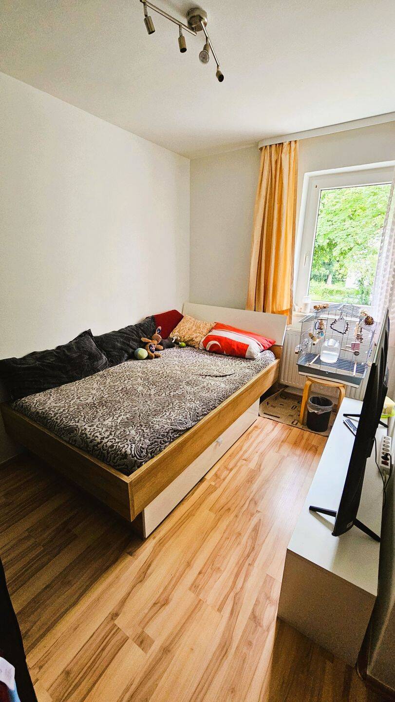 Property thumbnail 12