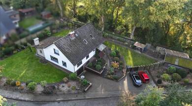 Einfamilienhaus zur Versteigerung 385.000 € 7 Zimmer 172 m² 1.243 m² Grundstück Wildeshausen 27793
