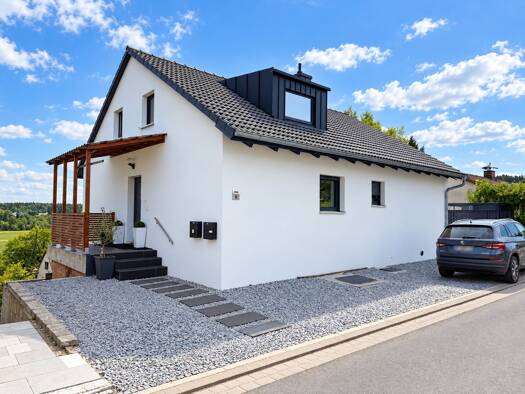 Mehrfamilienhaus zum Kauf 869.000 € 8 Zimmer 209 m² 450 m² Grundstück Limbach Schwabach 91126