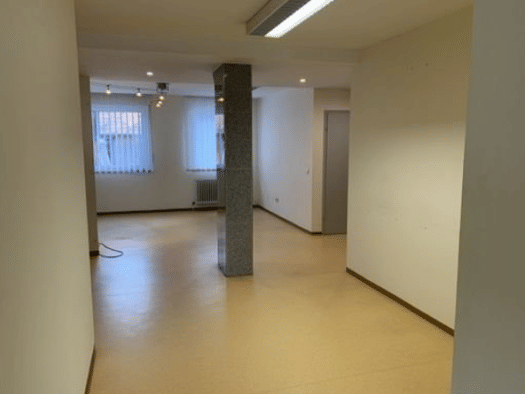 Bürofläche zur Miete 930 € 5 Zimmer 98,2 m² Bürofläche Neustadt Neustadt an der Aisch 91413